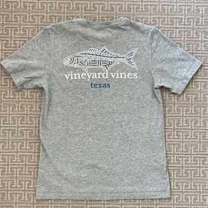 Vineyard Vines t shirt